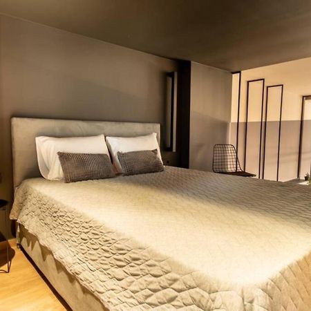 アレクサンドルポリスLoft M8アパートメント エクステリア 写真